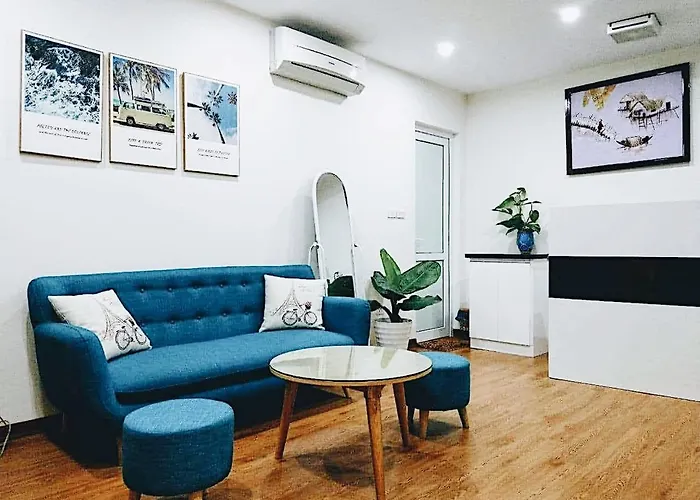 Khách sạn hẻo lánh Loving Halong Homestay *